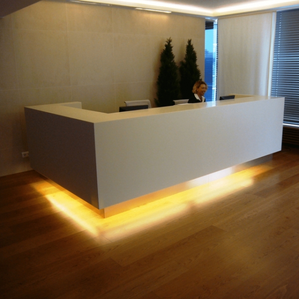 Interior Design Square Shape Reception Area Furniture Desk